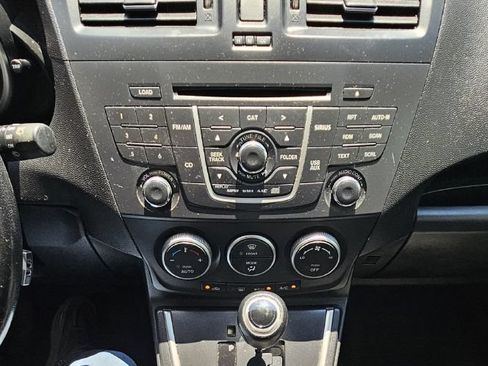 Used 2015 MAZDA MAZDA5 Touring FWD image 13