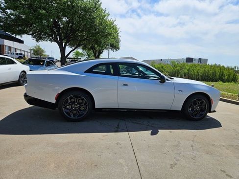 New 2026 Dodge Charger R/T w/ Driver Convenience Group AWD/4WD image 8