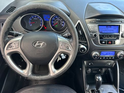 Used 2012 Hyundai Tucson Limited FWD image 26