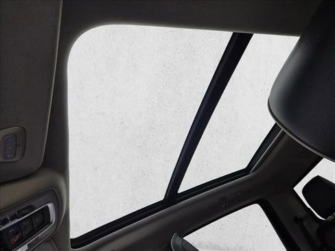 Used 2022 RAM 1500 Laramie w/ Laramie Southwest Edition image 15