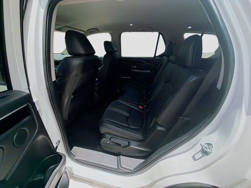 Used 2023 Honda Pilot EX-L image 23