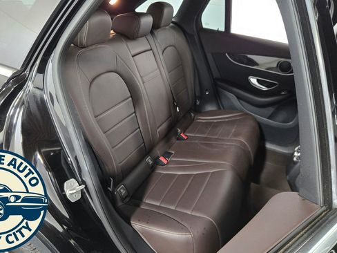 Used 2016 Mercedes-Benz GLC 300 4MATIC w/ Multimedia Package image 34