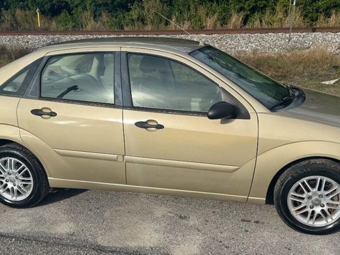 Used 2007 Ford Focus S image 6