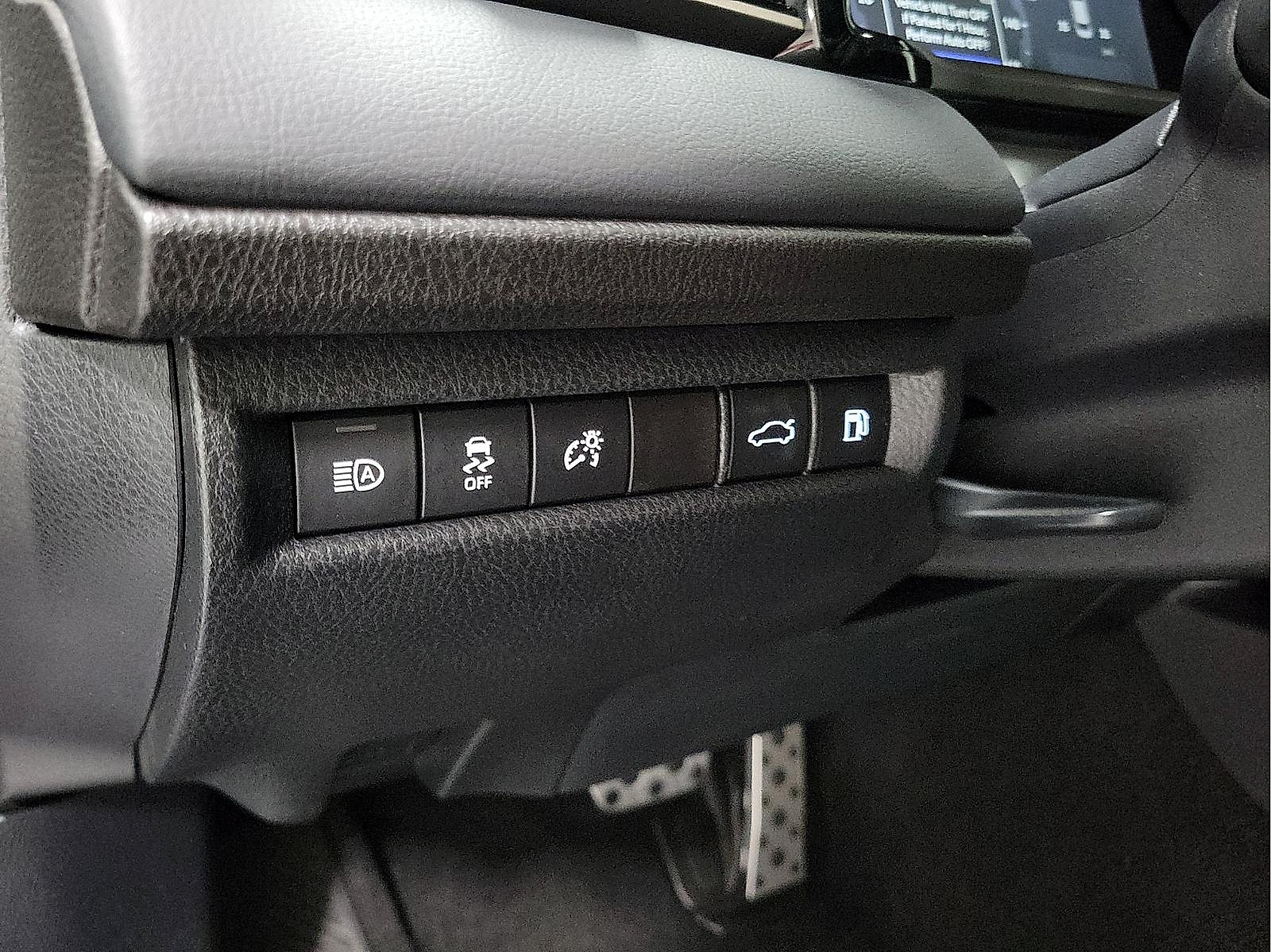 Certified 2025 Toyota Camry XSE FWD image 13