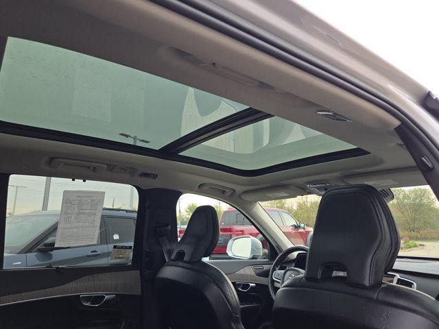 Used 2022 Volvo XC90 T6 Inscription w/ Advanced Package AWD/4WD image 10