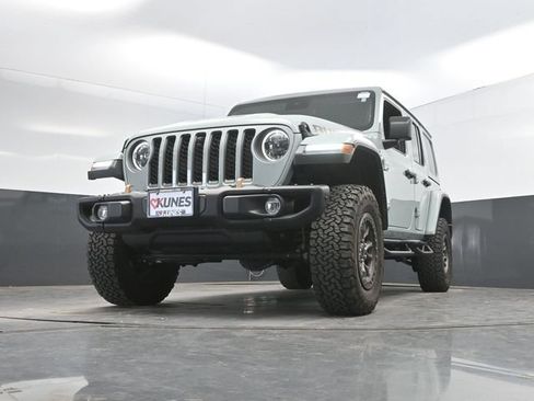 Used 2023 Jeep Wrangler Unlimited Rubicon 392 w/ Trailer Tow Package AWD/4WD image 48