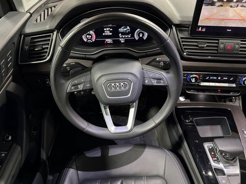 Used 2023 Audi Q5 2.0T Premium Plus w/ Premium Plus Package AWD/4WD image 13