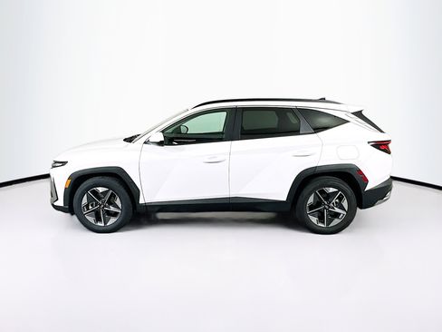 Used 2025 Hyundai Tucson SEL FWD image 4