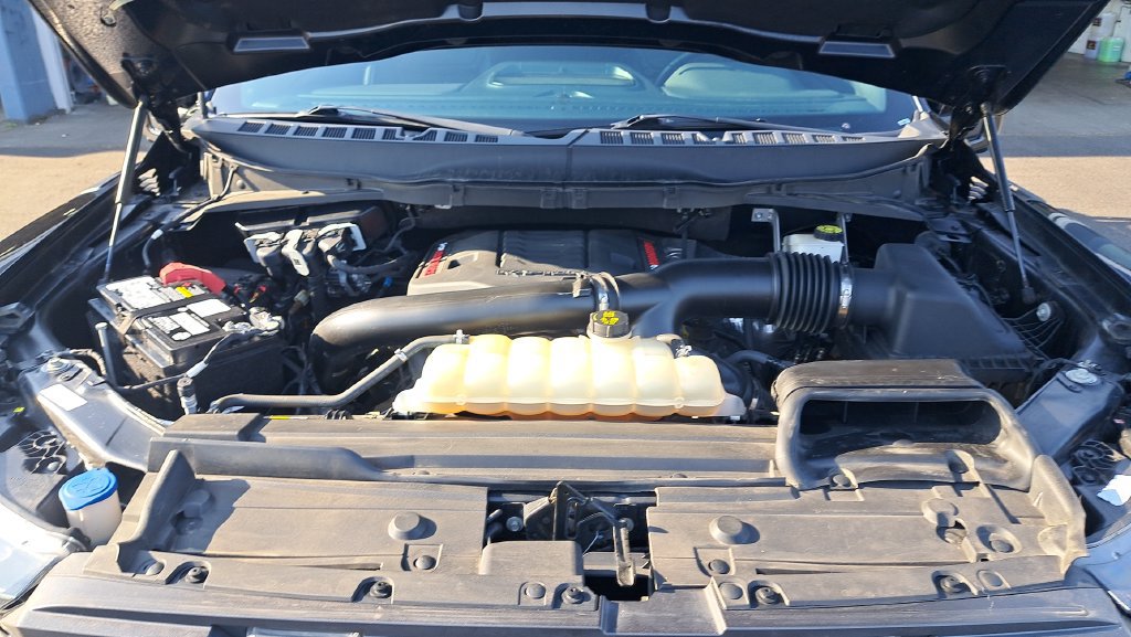 Used 2021 Ford F150 Raptor w/ Equipment Group 801A High AWD/4WD image 28