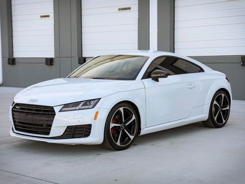 Used 2018 Audi TT 2.0T w/ Technology Package AWD/4WD image 4