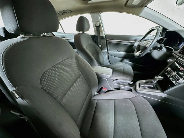 Used 2019 Hyundai Elantra Value Edition w/ Winter Weather Package FWD image 27