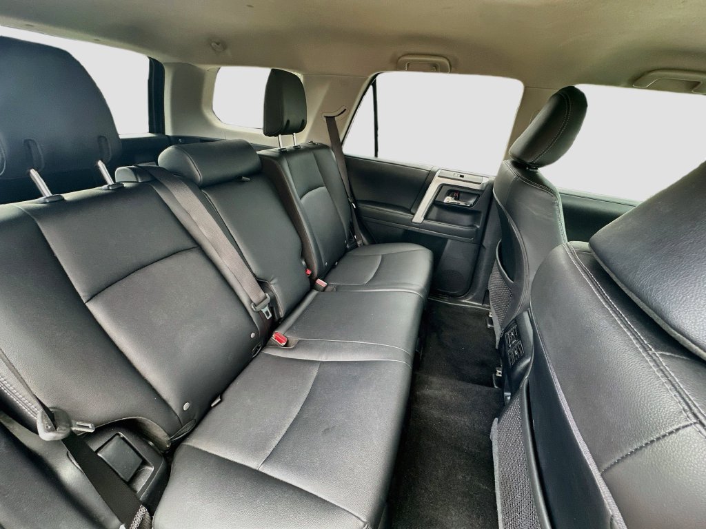 Used 2022 Toyota 4Runner TRD Sport AWD/4WD image 26