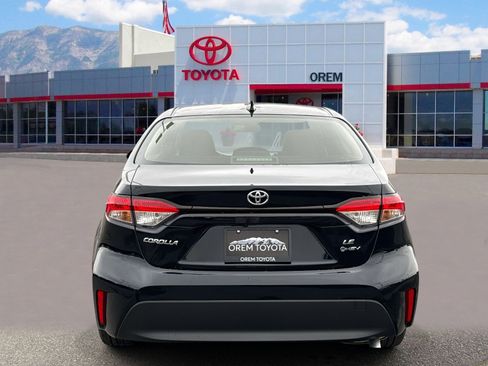 Used 2026 Toyota Corolla LE FWD image 5