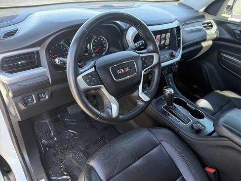 Used 2017 GMC Acadia SLT FWD image 12