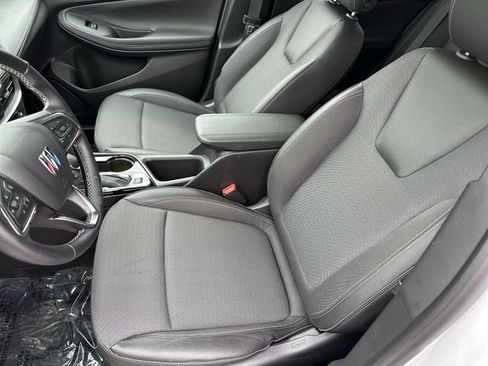 Certified 2025 Buick Encore GX Preferred w/ Advanced Technology Package AWD/4WD image 15