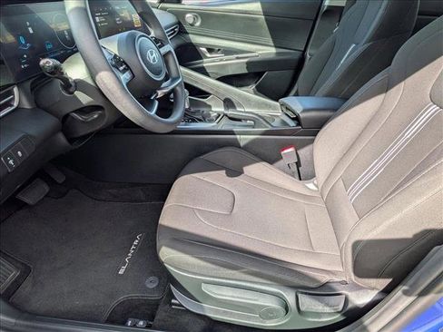 Used 2024 Hyundai Elantra SEL FWD image 16