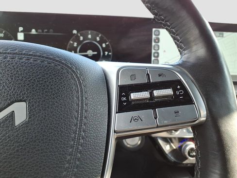 Used 2023 Kia Telluride SX X-Line image 25