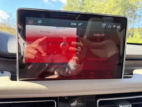 Used 2022 Lincoln Aviator Reserve w/ Equipment Group 201A image 28