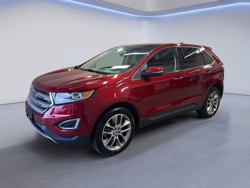 Used 2017 Ford Edge Titanium w/ Technology Package AWD/4WD image 3