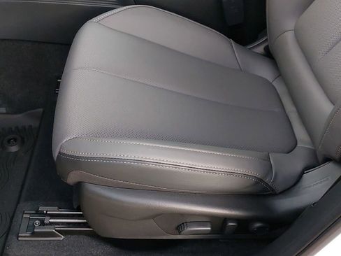 New 2026 Subaru Outback Limited AWD/4WD image 25