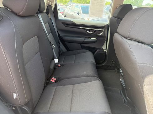Used 2024 Honda CR-V LX image 15