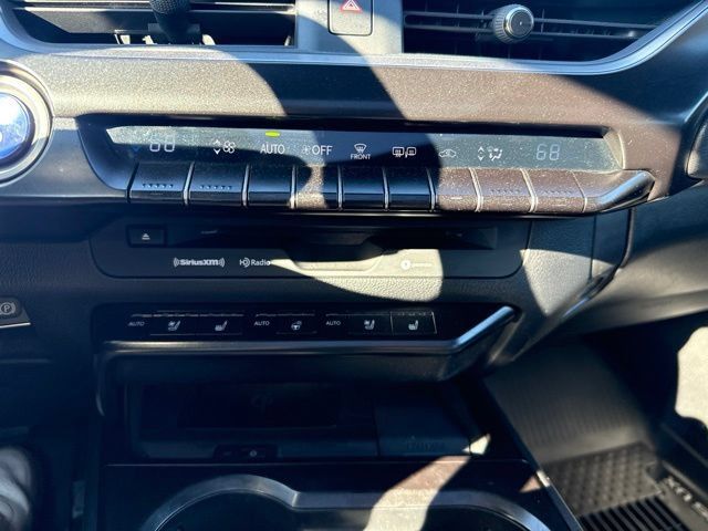 Used 2021 Lexus UX 250h w/ Premium Package AWD/4WD image 25