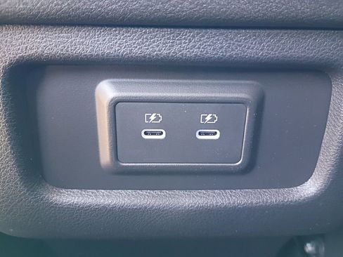 New 2026 Nissan Pathfinder SV image 29