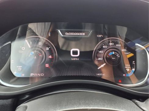 Used 2026 RAM 2500 Laramie AWD/4WD image 18