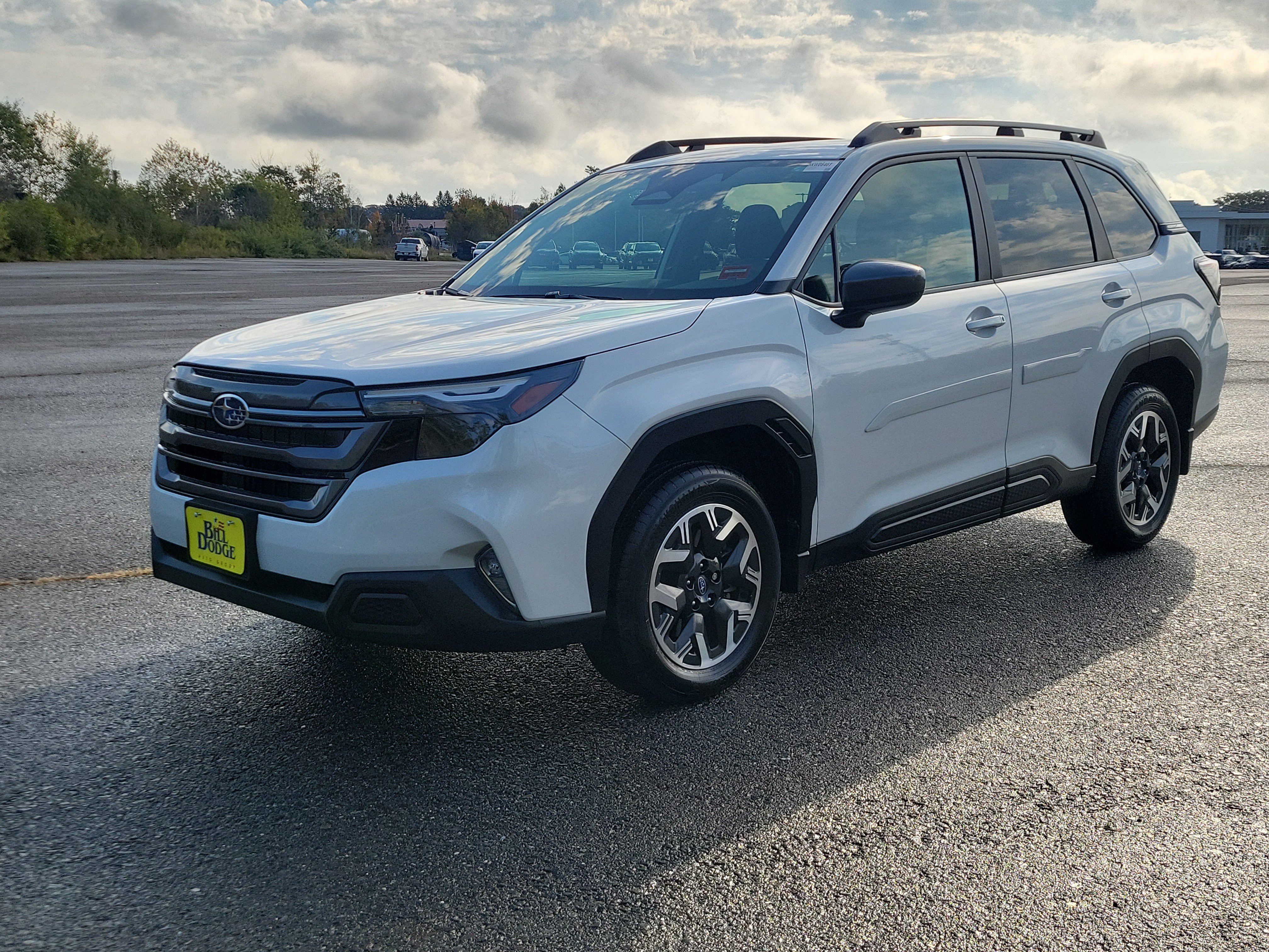 Used 2026 Subaru Forester Premium AWD/4WD image 1