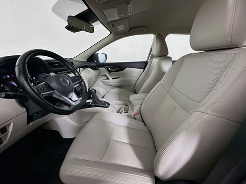 Used 2022 Nissan Rogue Sport SL image 13