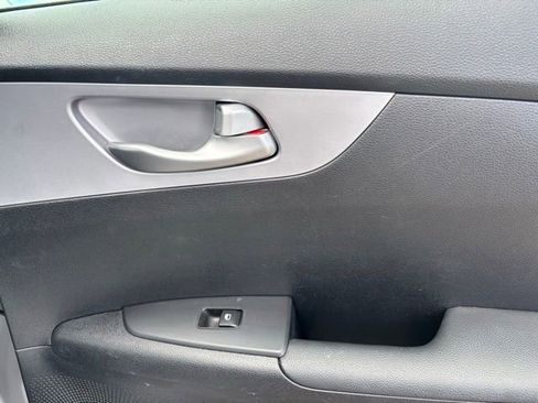 Used 2024 Kia Forte Sedan FWD image 20