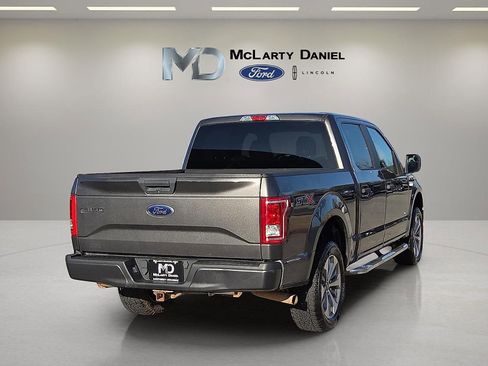 Used 2017 Ford F150 XL w/ Equipment Group 101A Mid image 5