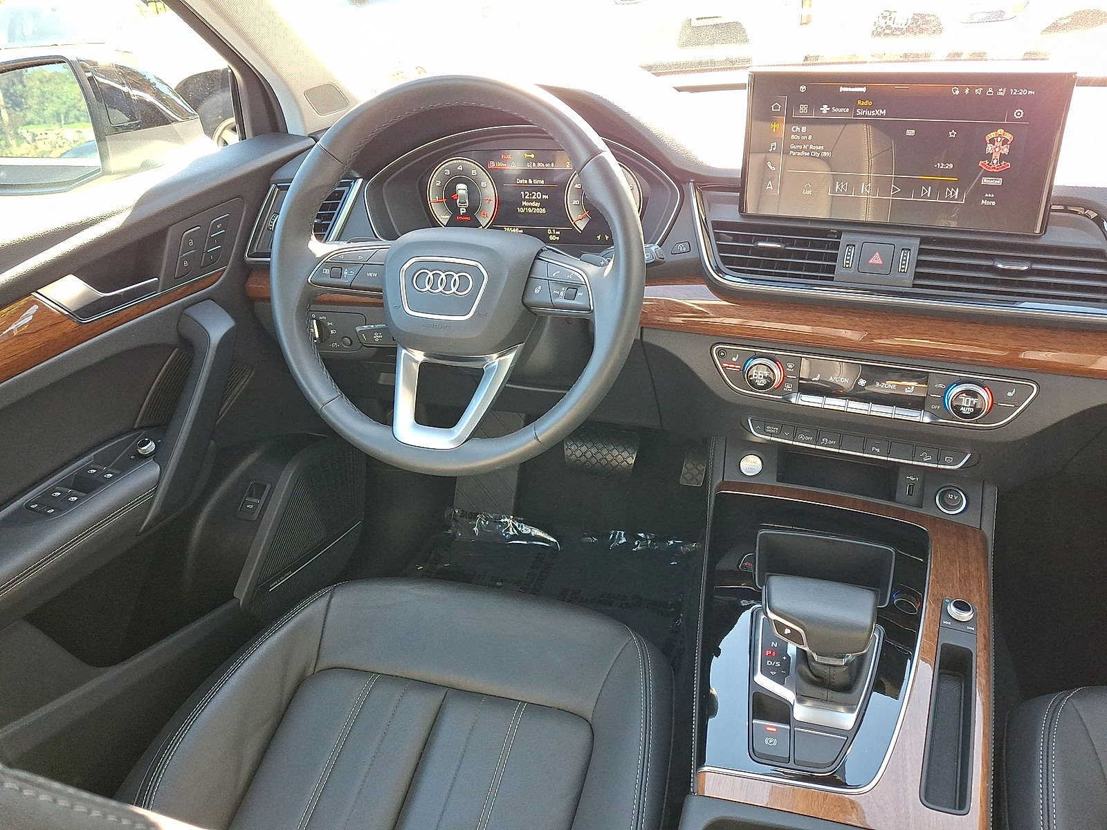 Certified 2023 Audi Q5 2.0T Premium Plus w/ Premium Plus Package AWD/4WD image 15