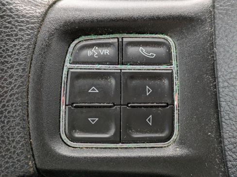 Used 2018 RAM 1500 Express image 26