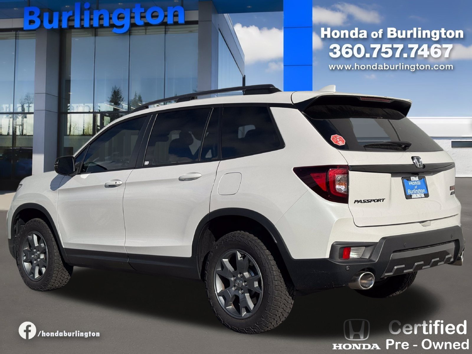 Used 2025 Honda Passport TrailSport image 4