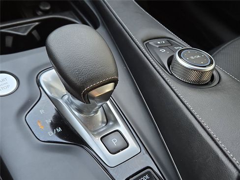 Used 2022 INFINITI QX50 Luxe w/ Appearance Package image 9