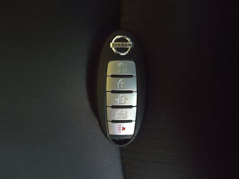 Used 2024 Nissan Altima 2.5 SV image 32