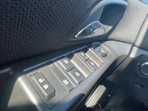 Used 2016 Chevrolet Cruze LT image 8