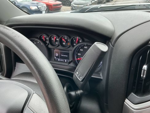 Used 2022 Chevrolet Silverado 2500 Custom w/ Custom Value Package AWD/4WD image 24
