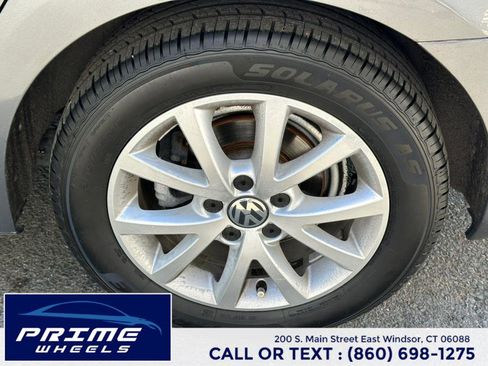 Used 2014 Volkswagen Jetta SE image 23