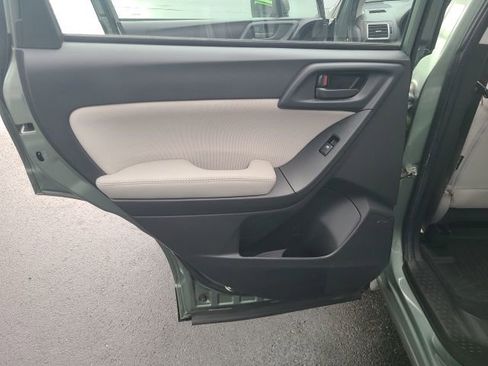 Used 2016 Subaru Forester 2.5i w/ Alloy Wheel Package image 18