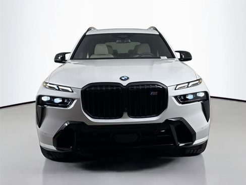 New 2027 BMW X7 M60i AWD/4WD image 2