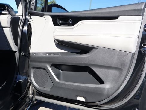 Used 2018 Honda Odyssey Elite image 38