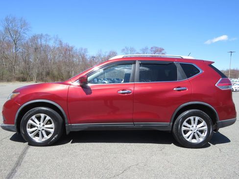 Used 2016 Nissan Rogue SV w/ SV Premium Package AWD/4WD image 8