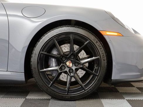 Used 2025 Porsche 911 Carrera image 27