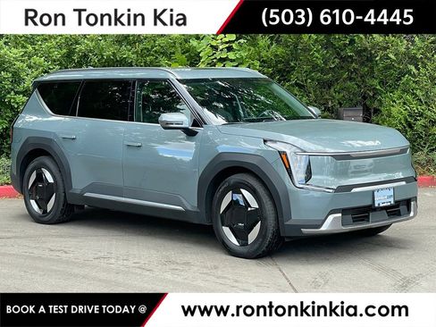 Used 2024 Kia EV9 Wind AWD/4WD image 1