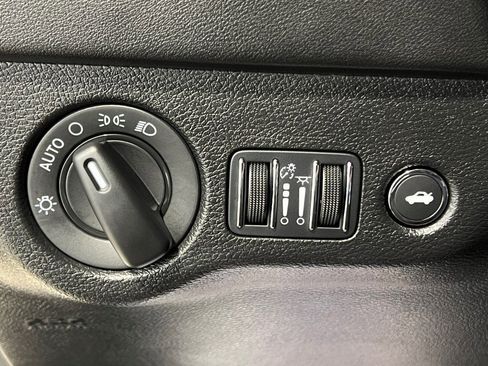 Used 2023 Dodge Charger SRT Hellcat w/ Harman/Kardon Audio Group image 35