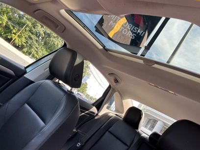 Used 2019 Volkswagen Jetta SE w/ Cold Weather Package