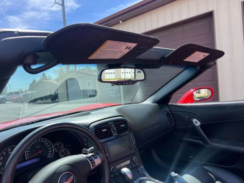 Used 2010 Chevrolet Corvette Convertible w/ Preferred Equipment Group RWD image 56