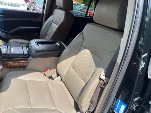 Used 2017 Chevrolet Tahoe Premier AWD/4WD image 33